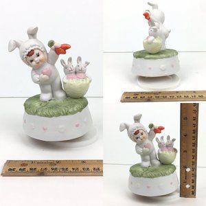 Vtg Easter Bunny Rabbit Holiday Figurine Musical Revolving Child Pastel Colors